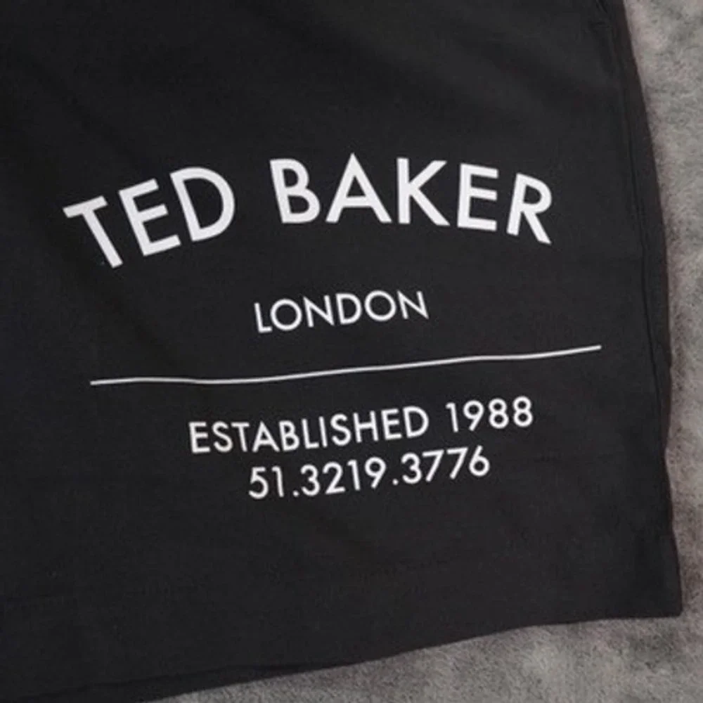 Ted Baker London Swim Shorts Mens Medium 3 Black Spellout Branded‎ NWT